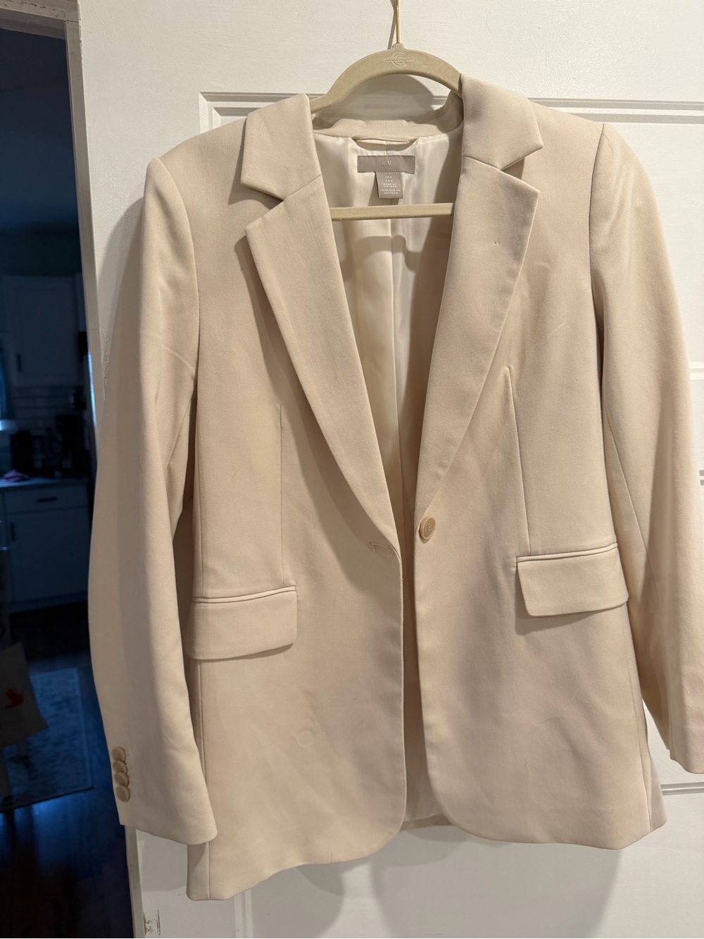 Women’s H&M Classic Cream Women’s Blazer - Single Button Tailored Jacket